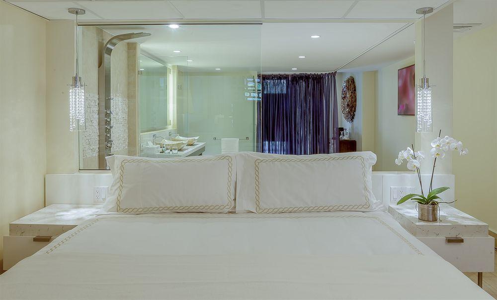 Floris Suite Hotel - Spa & Beach Club - Adults Only Piscadera Bay Eksteriør bilde