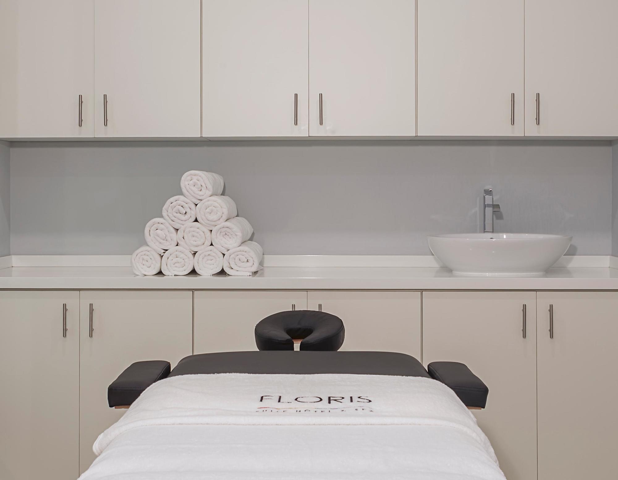Floris Suite Hotel - Spa & Beach Club - Adults Only Piscadera Bay Eksteriør bilde