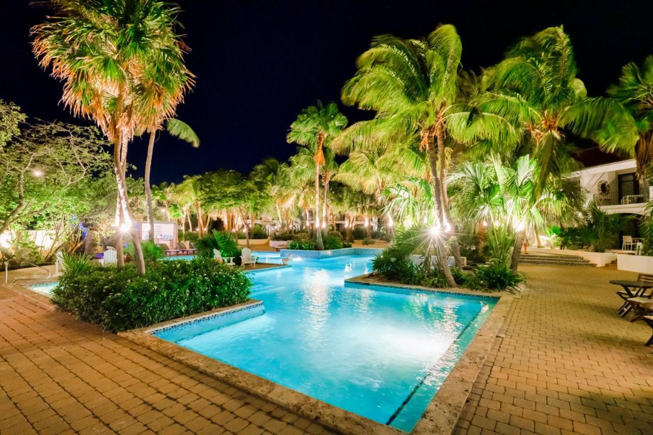 Floris Suite Hotel - Spa & Beach Club - Adults Only Piscadera Bay Eksteriør bilde